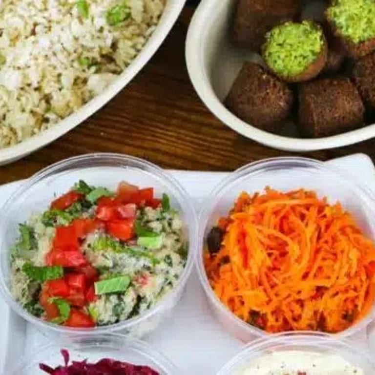 Mediterranean Catering From Dates and Olives